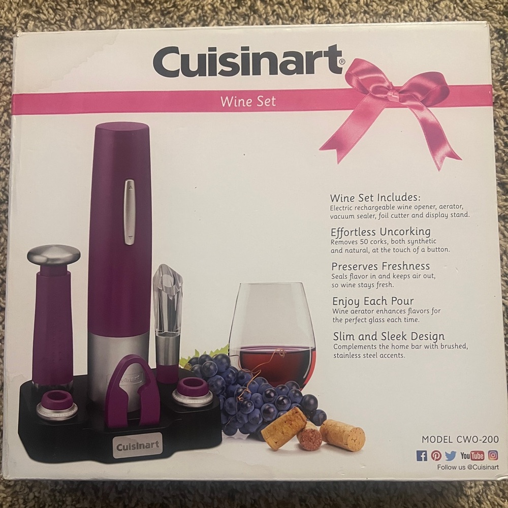 Cuisinart Wine Set in Purple and Silver